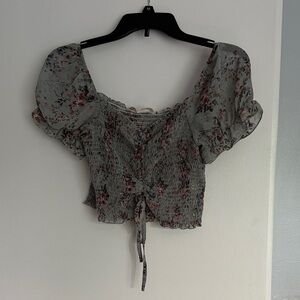 Blush Gray Floral Puff Sleeve Blouse